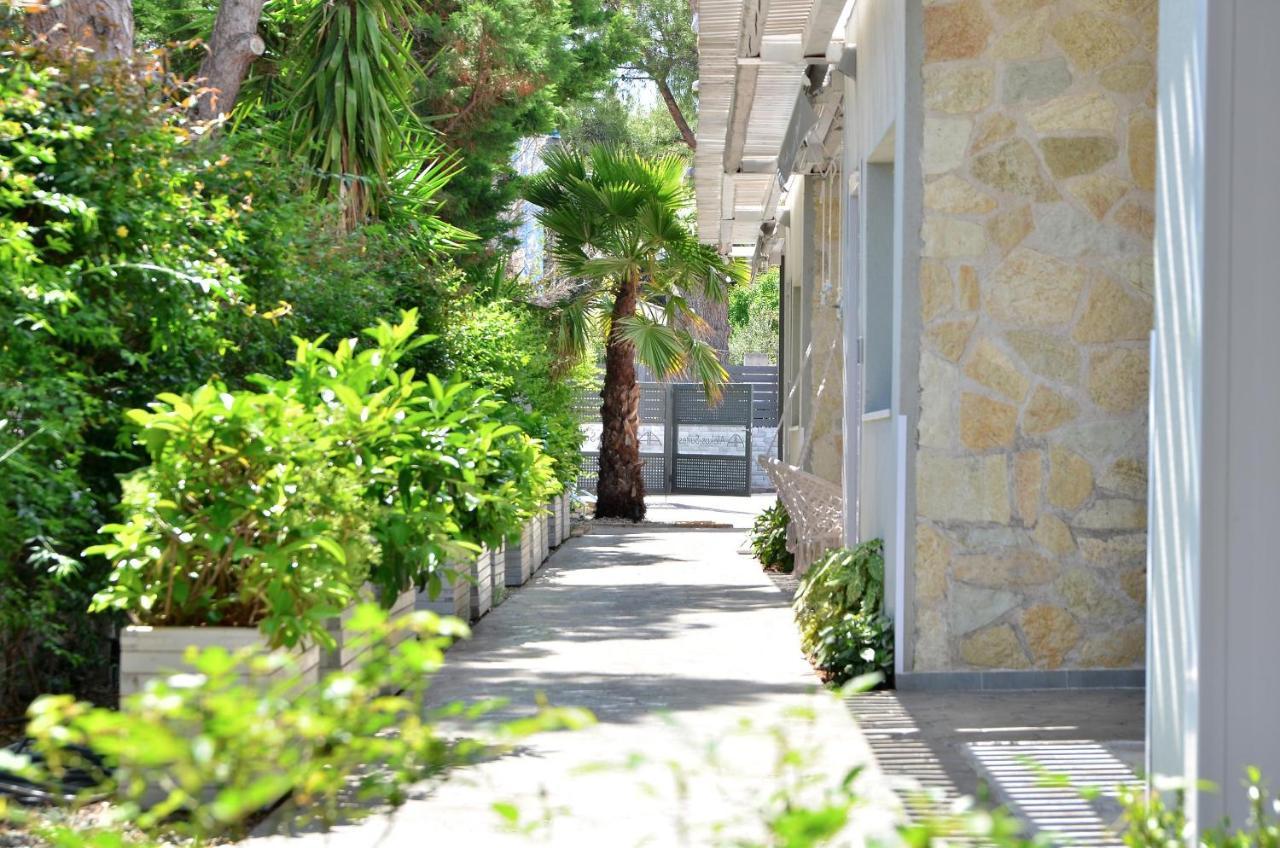 Alekos Luxury Suites Free 24H Transportation From - To Airport Artemida  Esterno foto