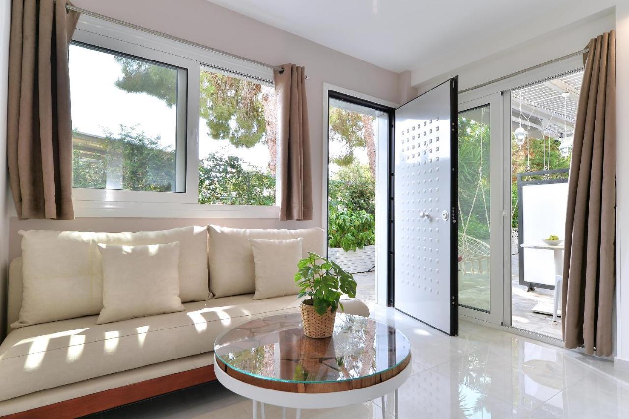 Alekos Luxury Suites Free 24H Transportation From - To Airport Artemida  Esterno foto