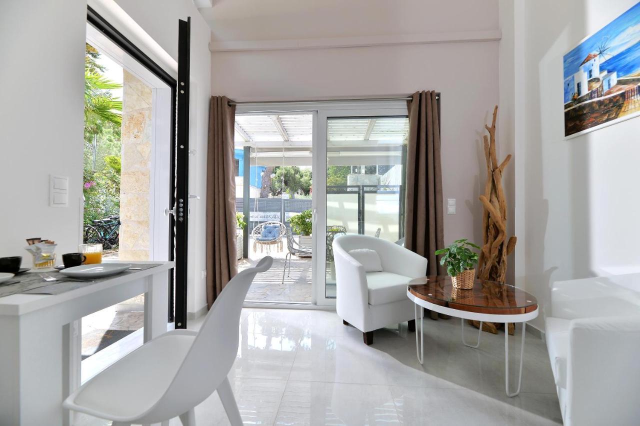 Alekos Luxury Suites Free 24H Transportation From - To Airport Artemida  Esterno foto