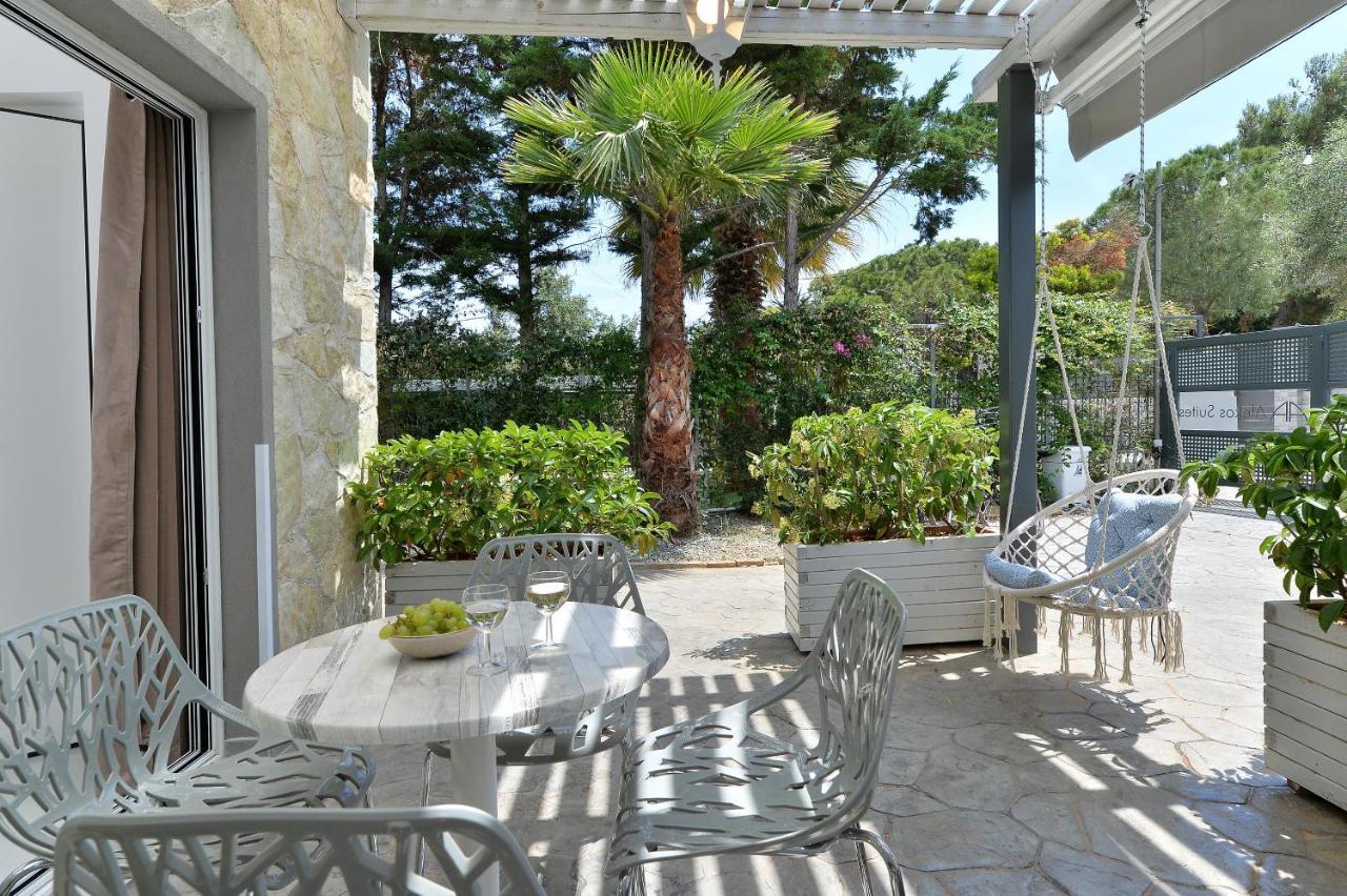 Alekos Luxury Suites Free 24H Transportation From - To Airport Artemida  Esterno foto